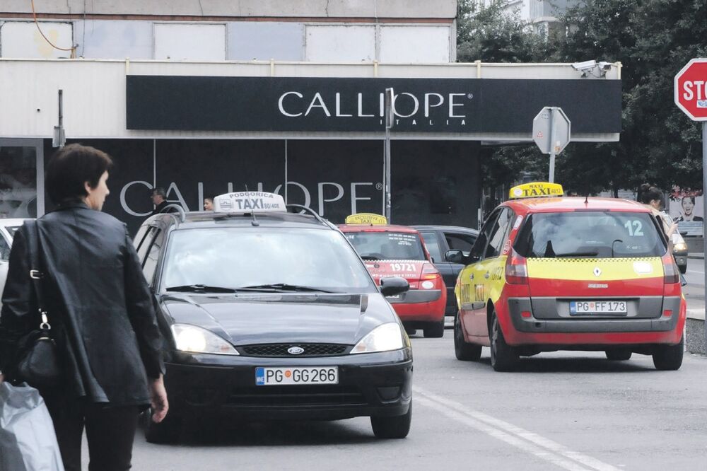 Taksi, Podgorica, Foto: Luka Zeković