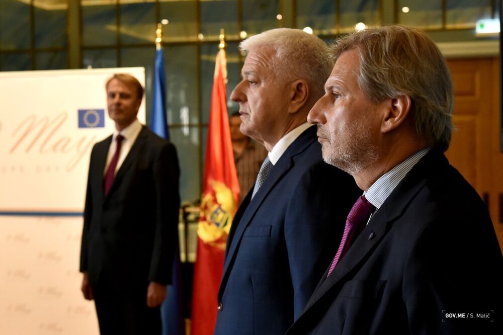 Johanes Han, Duško Marković, Foto: Vlada Crne Gore