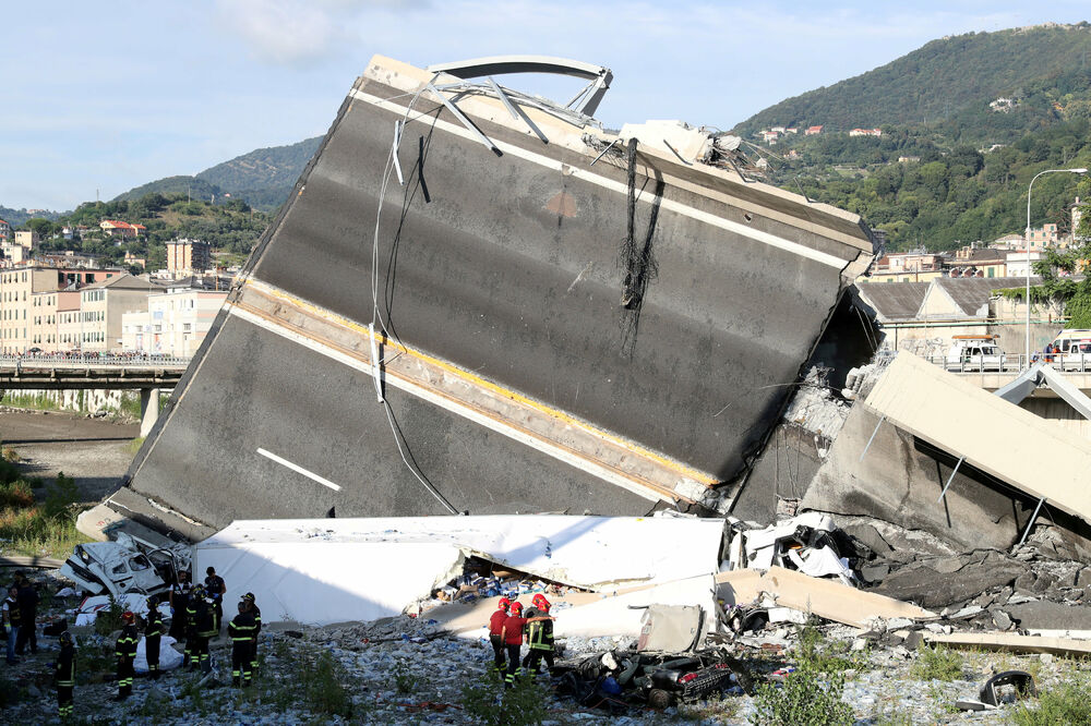 Đenova, srušen most, Foto: Reuters