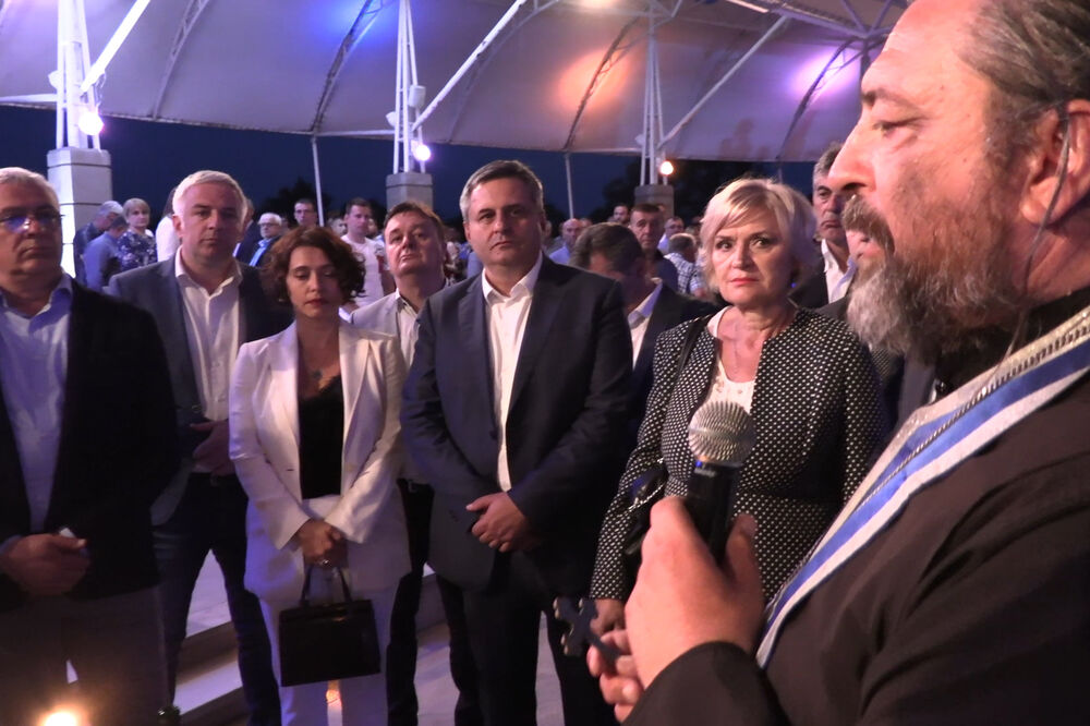 Nova srpska demokratija, slava, Foto: Nova srpska demokratija