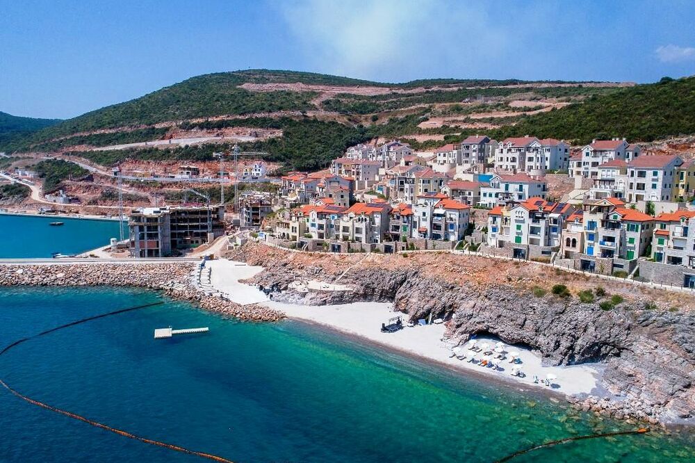 Luštica, Foto: Siniša Luković