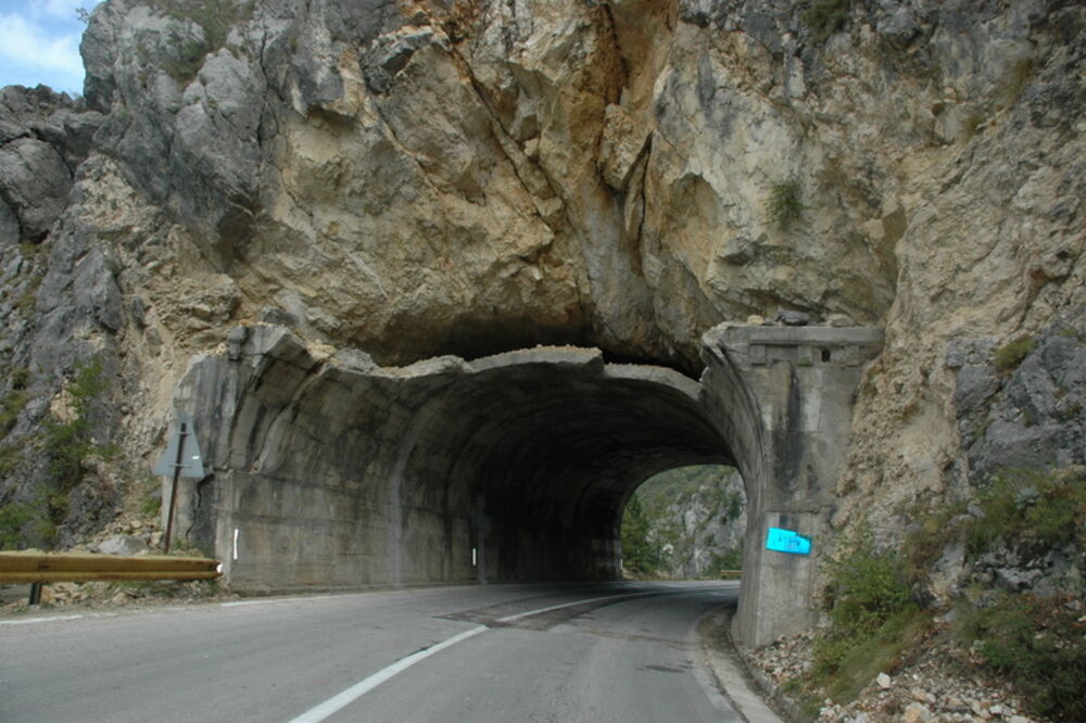 tunel, odroni, Foto: Ivan Petrušić
