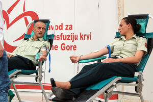 Broj dobrovoljnih davalaca krvi porastao za 30 odsto