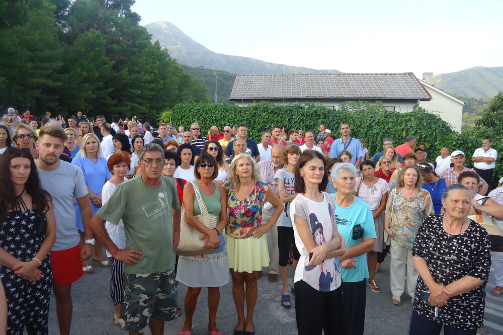 Bolnica Meljine protest, Foto: Slavica Kosić