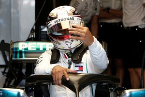 Hamilton ima poverenja u Mercedes