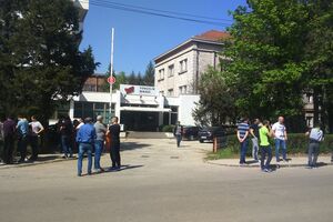Radnici Željezare sjutra organizuju jednočasovni protest upozorenja