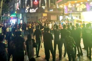 Mase na ulicama Teherana slavile pobjedu Irana