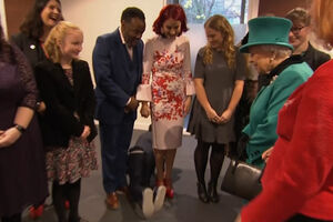 Bijeg u velikom stilu: Dječak puzeći izbjegao upoznavanje sa...