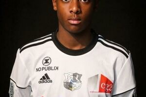 Erera ostaje u Junajtedu, dolazi Emeran