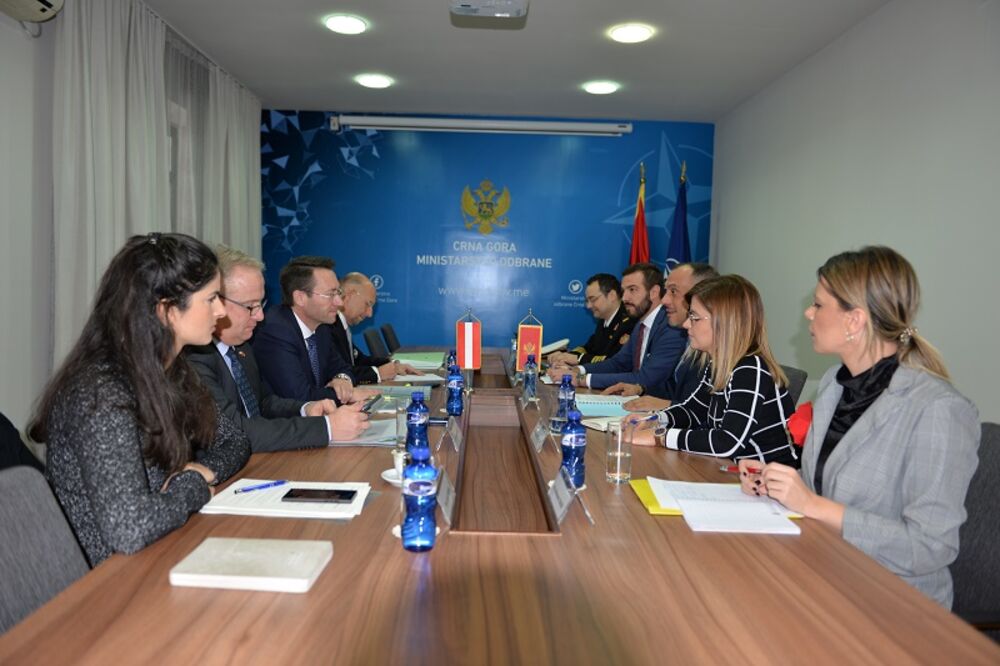 Ivanović, Frank, Foto: Odbrana.gov.me