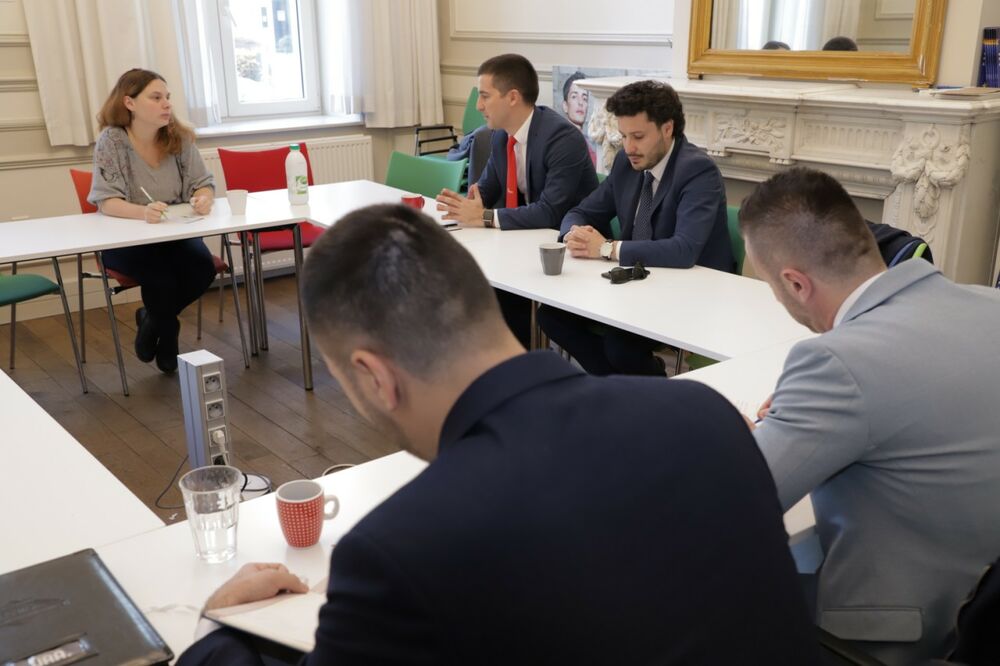 Aleksa Bečić, Dritan Abazović, Vesna Jusup, Foto: Demokratska Crna Gora