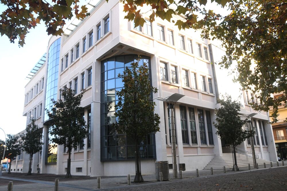 zgrada SO Podgorica, Foto: Boris Pejović