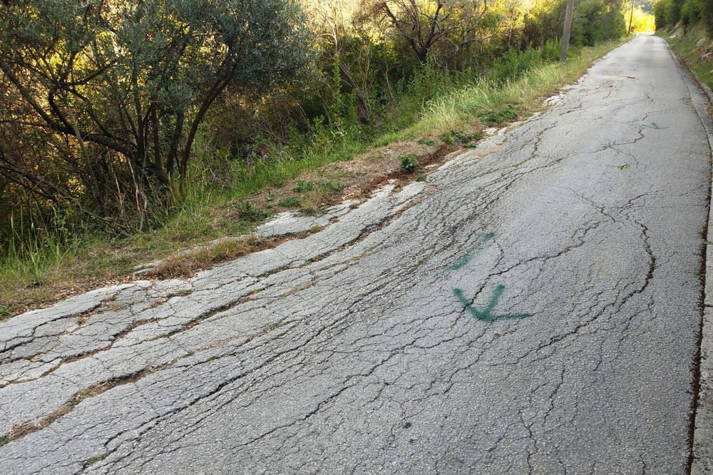 Gornja Lastva, Foto: Siniša Luković