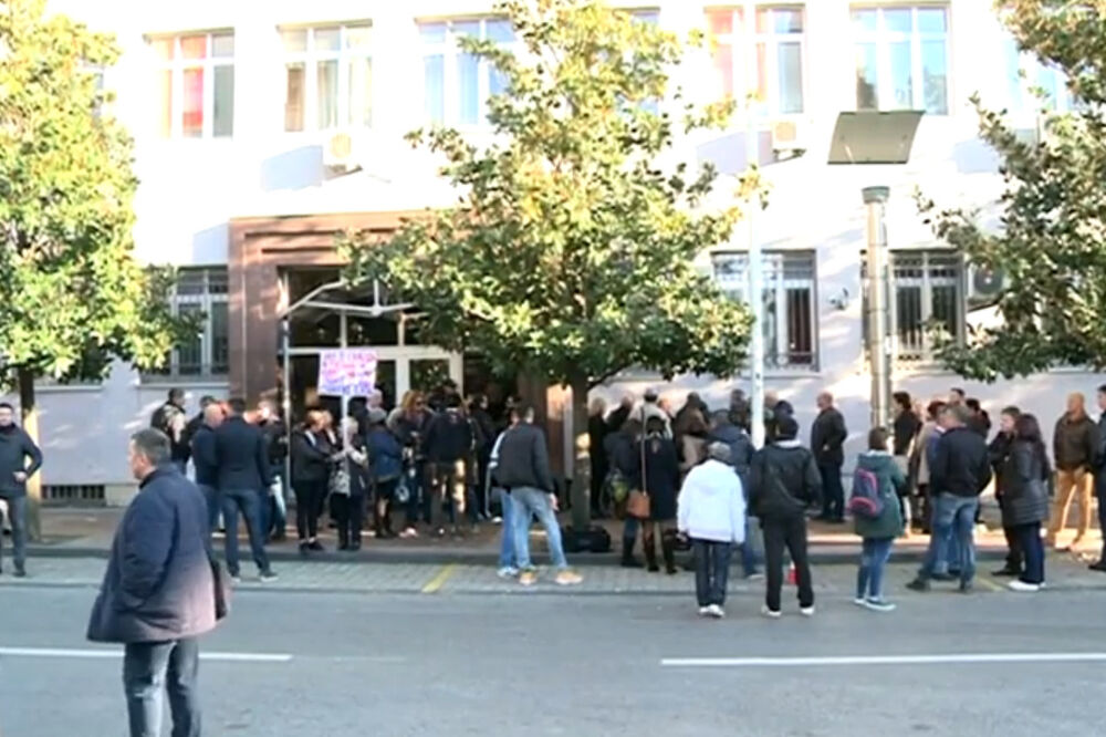 Apelacioni sud, protest DF, Foto: Printscreen