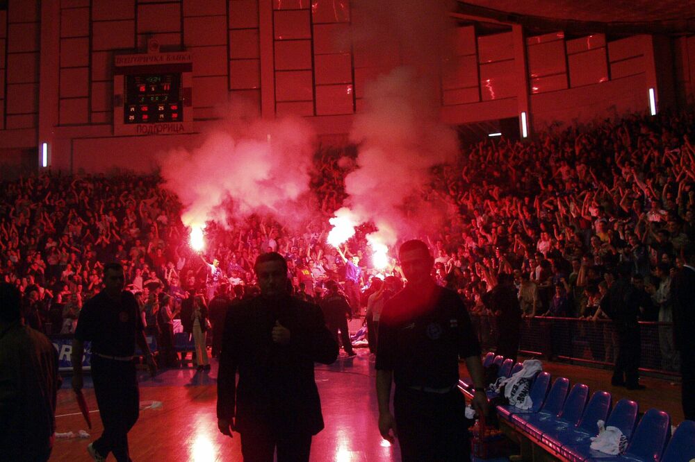 Budućnost - Budvanska rivijera, finale 2002., Foto: Vjekoslav Bojat