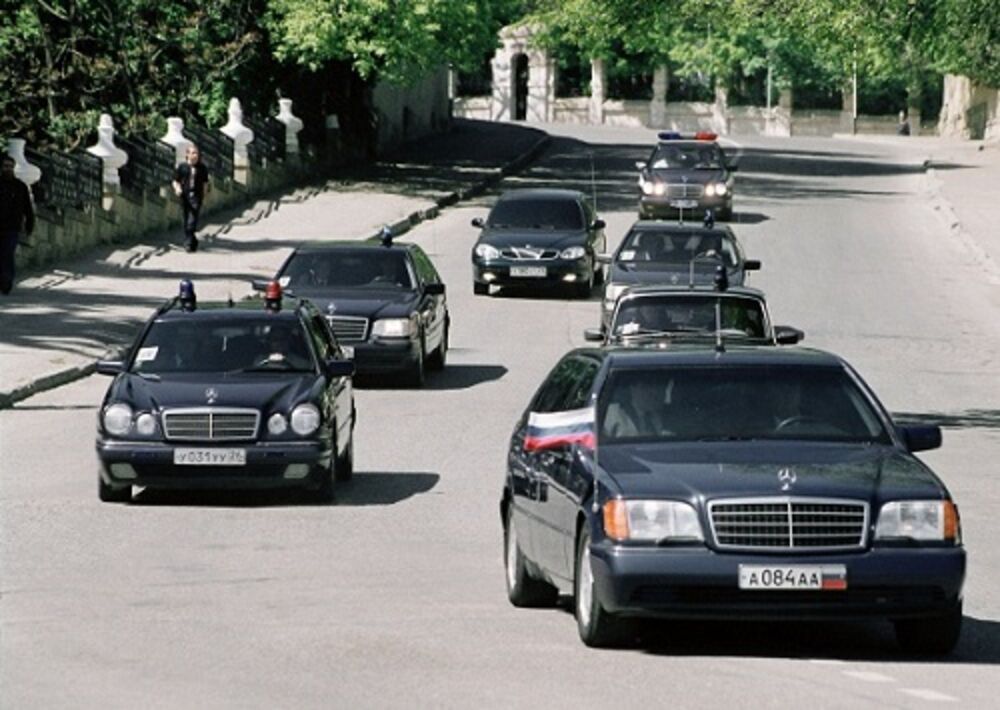 Limuzine ruskih vladara (Auto)