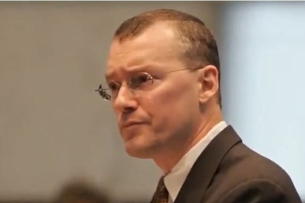 Dejvid Baket, Foto: Printscreen