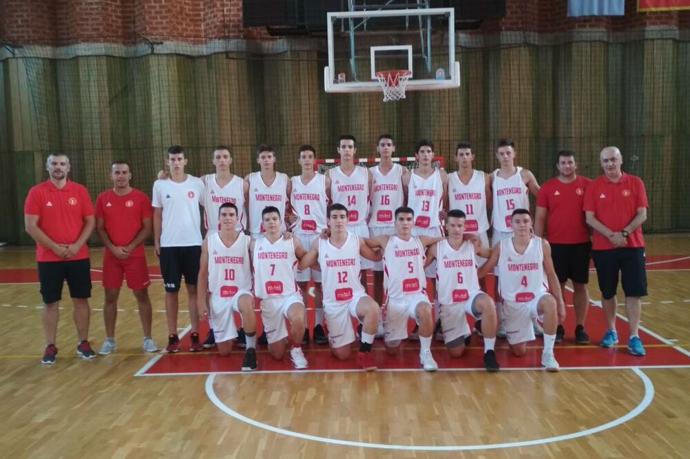 Muška kadetska košarkaška reprezentacija, Foto: KSCG