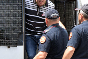 Radulović i ekipa u pritvoru, uhapšen i Petrušić