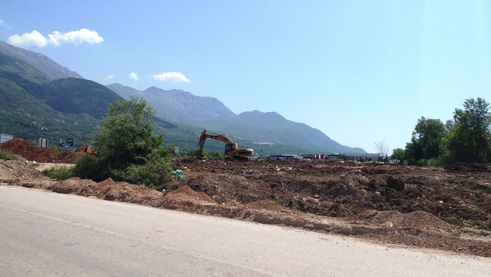 Čišćenje smeća, Tivat