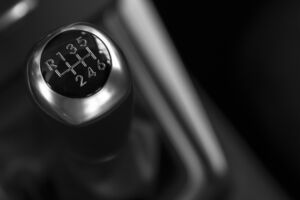 Automatski mjenjači bolji, ali vozači žele manuelne