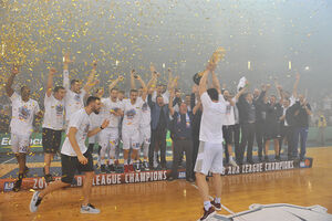 Čestitka Zvezde: Srećna titula i plasman u Evroligu