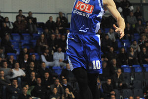 I Nemanja Gordić još dvije godine u Budućnosti