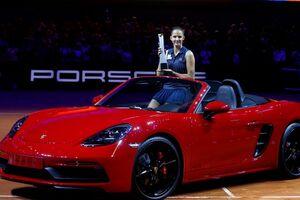 Decima i porše za Pliškovu