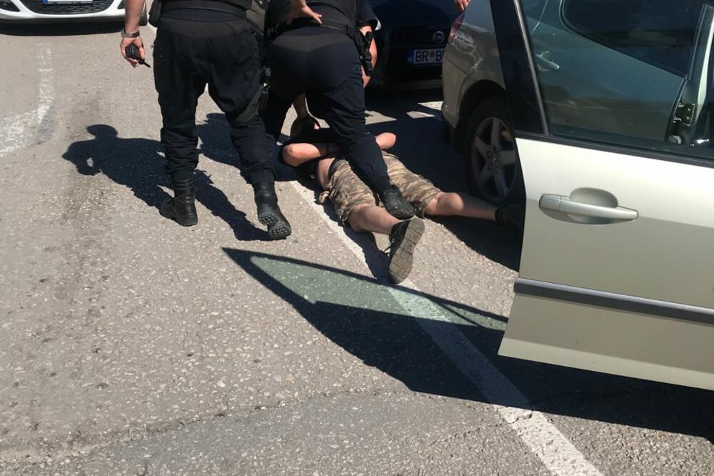 Hapšenje u Baru, Foto: Uprava policije