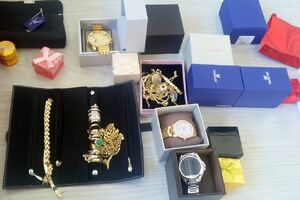 Spriječen pokušaj šverca satova i nakita iz Crne Gore u Srbiju