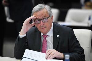 Junker upozorava na jačanje desnice u Evropskom parlamentu