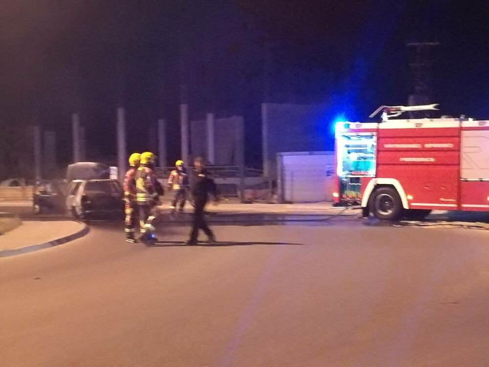 Automobil požar kružni tok