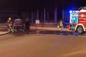 Podgorica: Automobil se zapalio na kružnom toku, bez povrijeđenih
