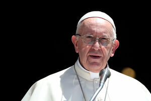 Papa Franjo pozvao na borbu protiv sramnog zločina trgovine ljudima