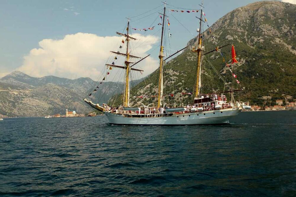 Jadran brod, Foto: Siniša Luković