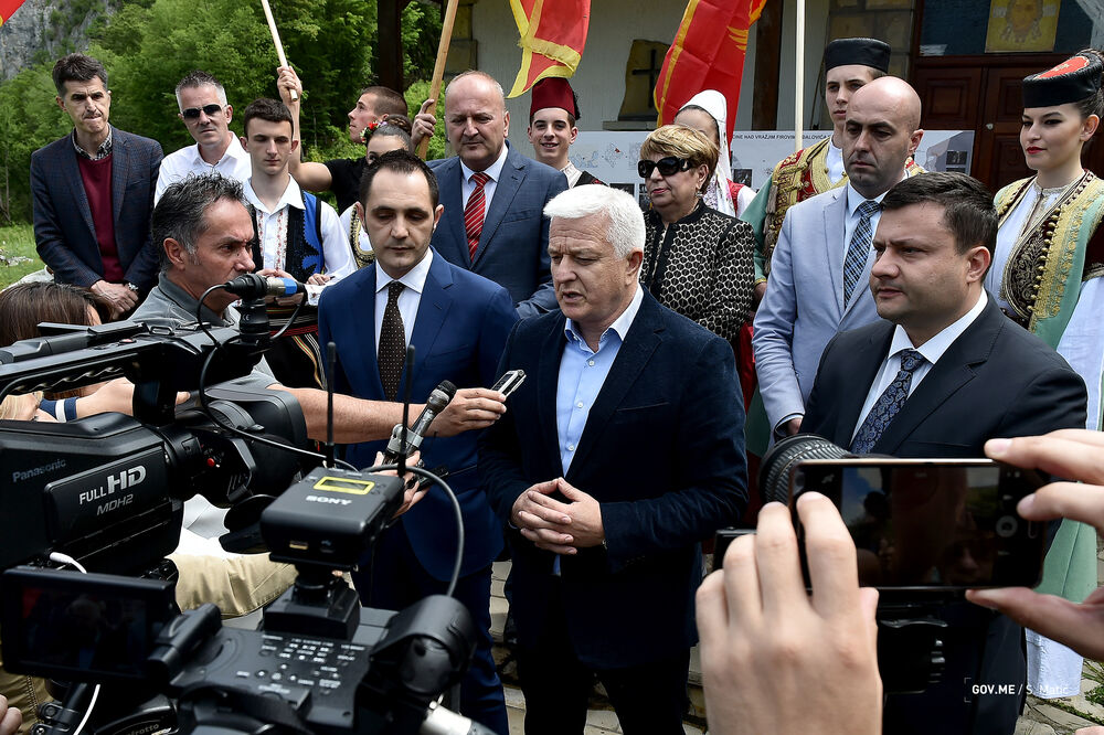 Duško Marković, Potpisivanje ugovora za izgradnju žičara, Foto: Vlada Crne Gore