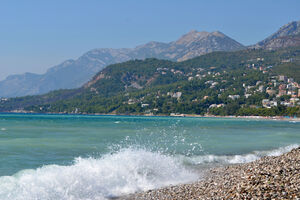 Pretežno sunčano, popodne moguća kratkotrajna kiša