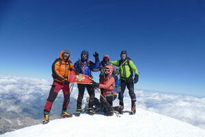 Crnogorski planinari osvojili najviši vrh Evrope