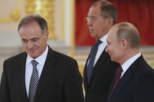Putin za razvoj odnosa sa Crnom Gorom na uzajamno korisnim osnovama