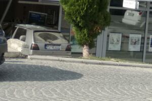 Kolašin: Golf završio u izlogu, nema povrijeđenih