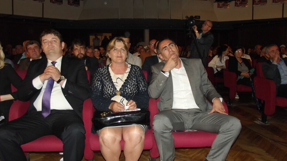 Aleksandar Damjanović, Vera Bulatović