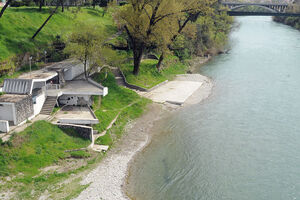 Parcele na obali Morače nude za otvaranje nekoliko barova