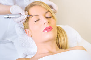 Za prirodne obrve potrebno je samo malo vremena