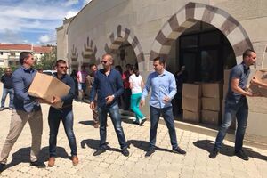 DPS dijelio paketiće povodom Ramazana