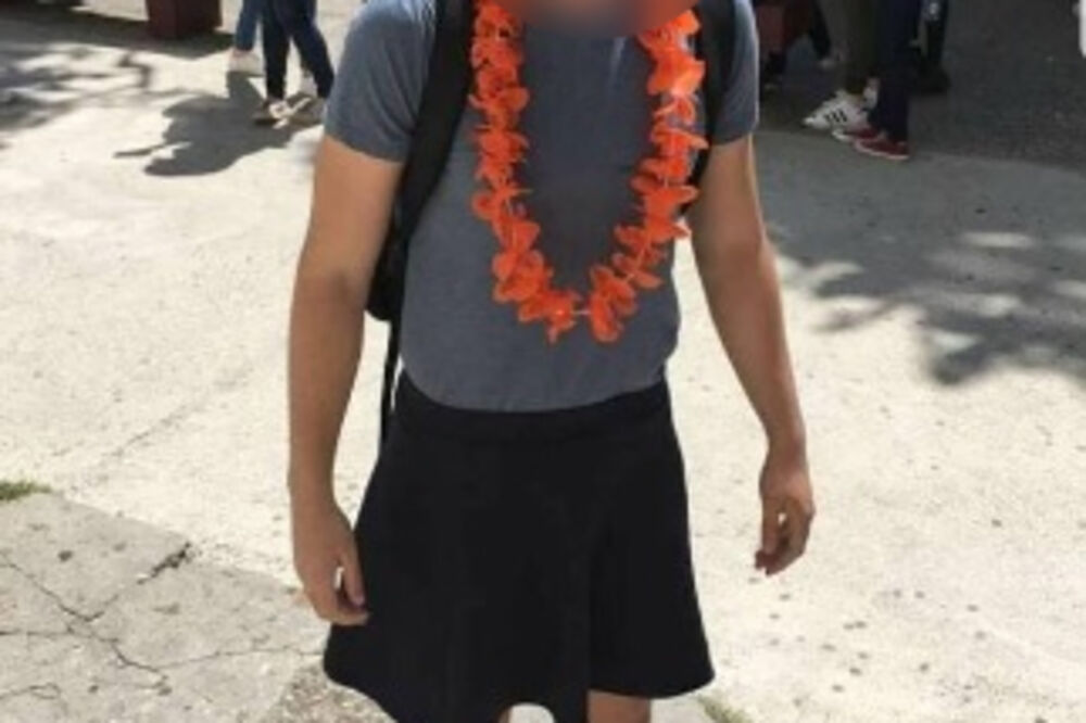 dječak, suknja, protest, Foto: Instagram (Podgorički vremeplov)