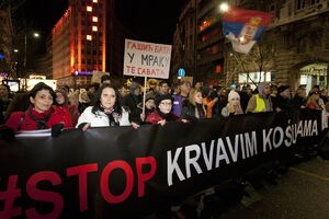 Beograd: Protestna šetnja "Stop krvavim košuljama" zbog prebijanja...