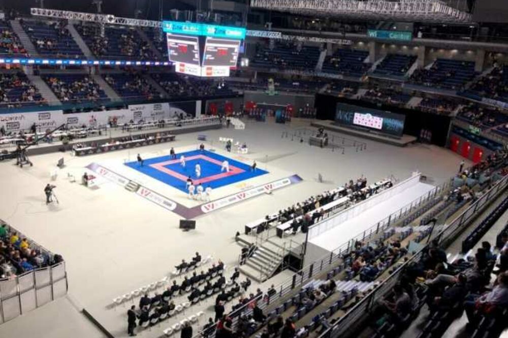 Karate kate, Foto: Mina