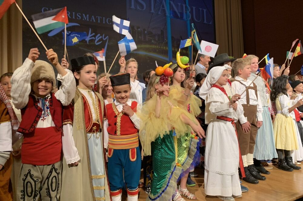 TO Bar, Humanitarni bazar Ljubljana, Foto: TO Bar