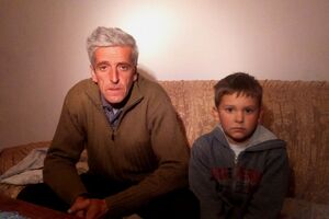 Pogledajte priču o dječaku iz Nikšića koji od Djeda Mraza želi...