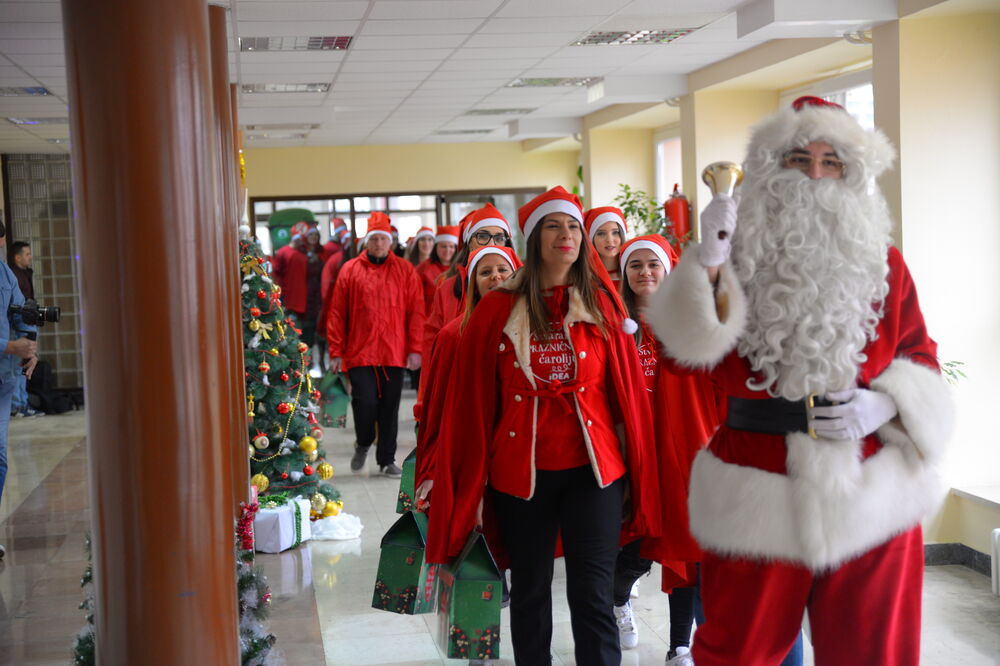 Karavan u Dječkoj bolnici u Podgorici, Foto: Boško Purić